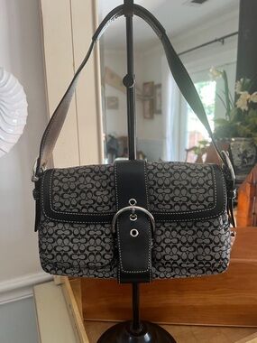 Vintage Coach 1463 Signature C SoHo Shoulder Bag EEEUC